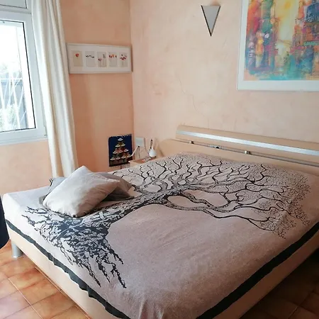 Casa Emilia Holiday home *